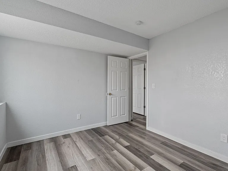 3445 Cochran Dr #B — Photo 11
