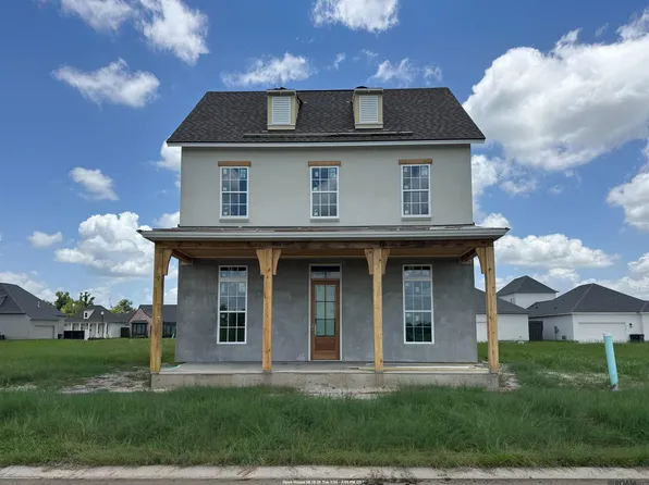 2746 Morning Mist Dr, Baton Rouge, LA 70810