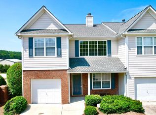 6236 Shoreview Cir, Flowery Branch, GA 30542