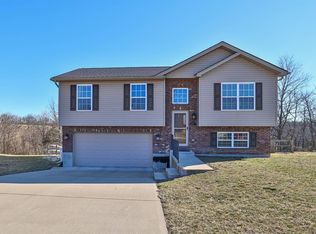 230 Ten Mile Dr, Dry Ridge, KY 41035