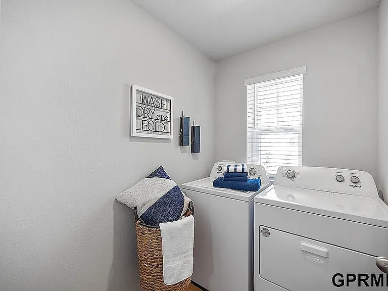 7405 S 204th Ave — Photo 6