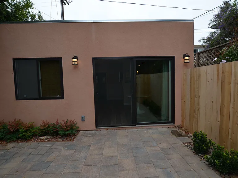 842 1/2 D Ave — Photo 11