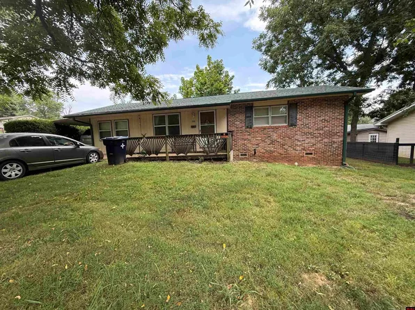 1010 Jefferson Ave, West Plains, MO 65775