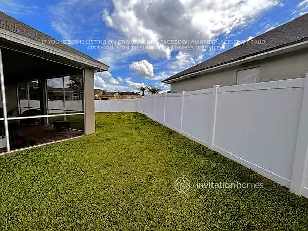 1075 Reflections Lake Loop — Photo 17