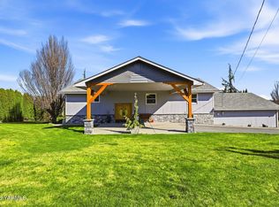 12309 Douglas Rd, Yakima, WA 98908