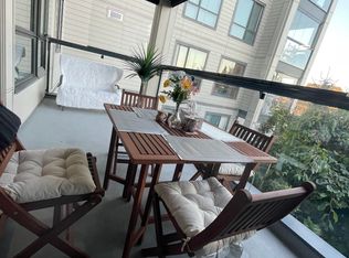 5638 201a St #200, Langley, BC V3A0L8