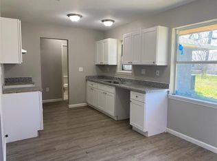 1404 Effie Ln, Pasadena, TX 77502