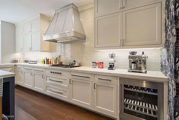 Sold by Corcoran | media 18