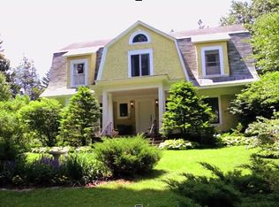 1844 Union St, Niskayuna, NY 12309