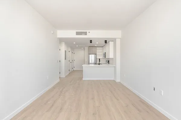 Rented by Modern Spaces | media 21