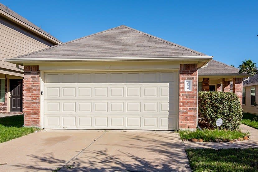1st image of 18710 N Lyford Dr