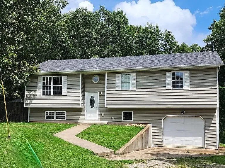 15295 Top Dr — Photo 1
