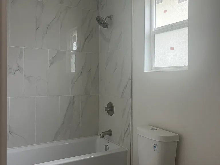 606 S Acacia Ave #A — Photo 7