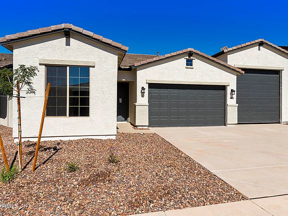 2nd image of 4944 W LA PUENTA Avenue