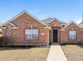 7800 Park Run Rd, Fort Worth, TX 76137