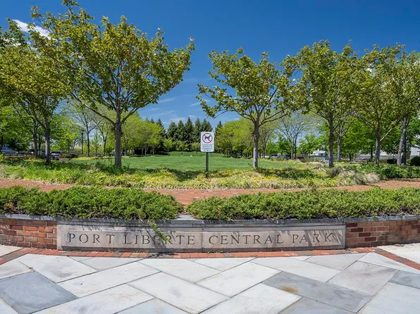 30 Freedom Way image 26 of 38