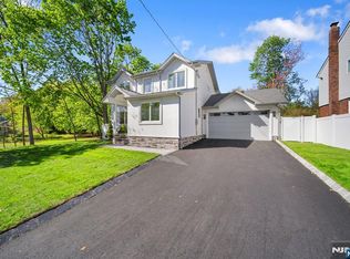 33-17 Southern Dr, Fair Lawn, NJ 07410