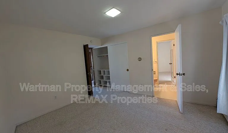 15 Upland Rd — Photo 38