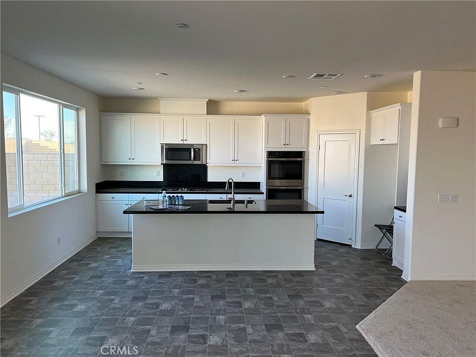 1st image of 4863 S Jordan Ave