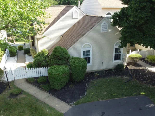 1634 McNelis Dr, Southampton, PA 18966