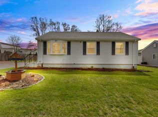 57 Mercier Ave, Somerset, MA 02725