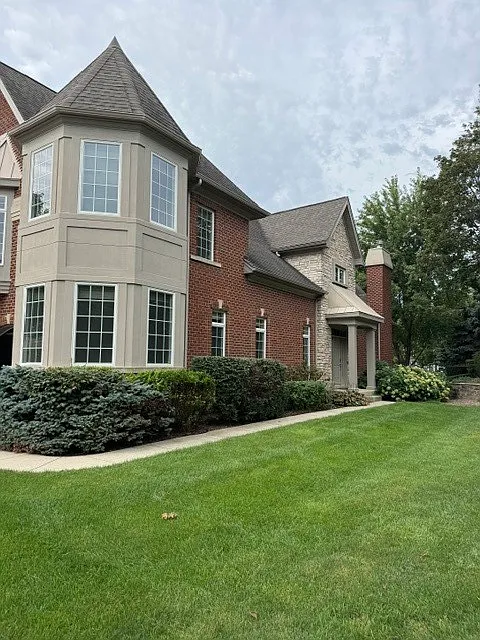 3 bed, 2.5 bath, 2665 sqft, $3,850 — Photo 1