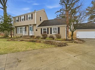 176 Belmar Blvd, Avon Lake, OH 44012