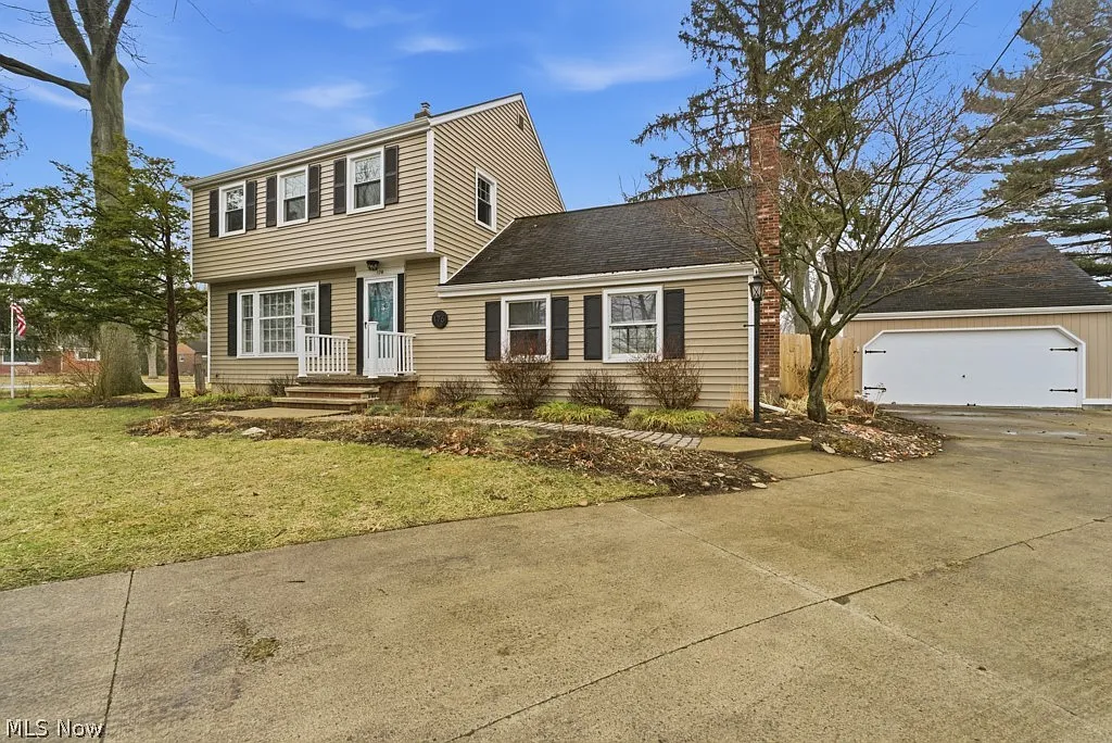 176 Belmar Blvd photo 1