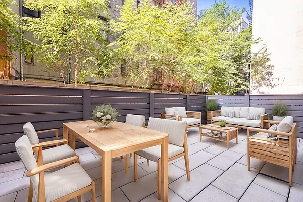 Rented by REAL New York | media 4