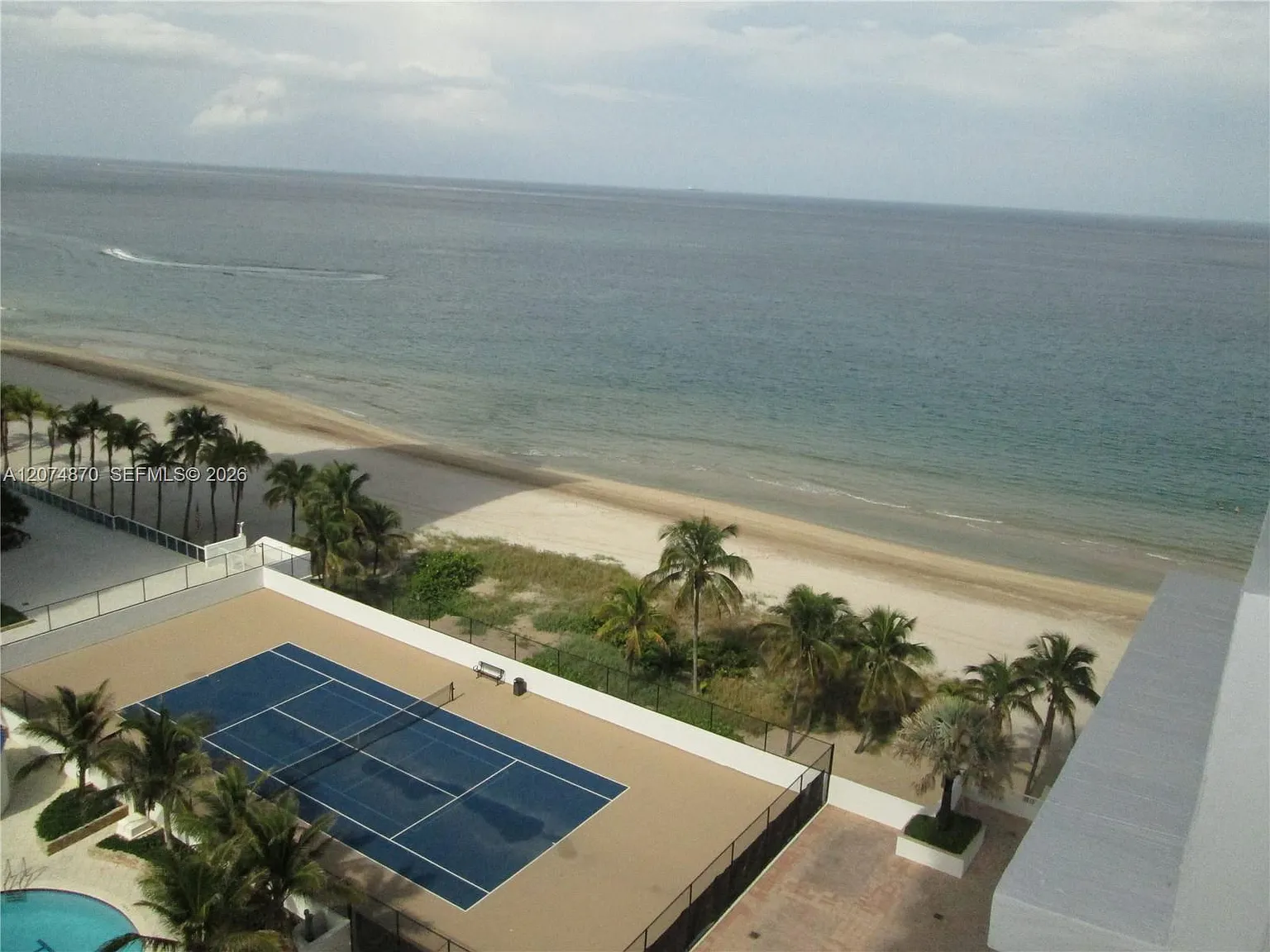 Renaissance Of Pompano Be — Photo 2