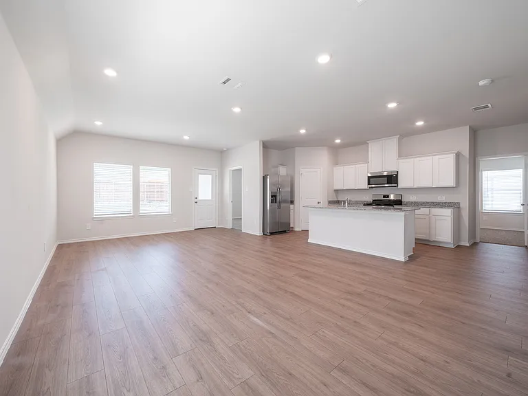 729 Orchid Way — Photo 5