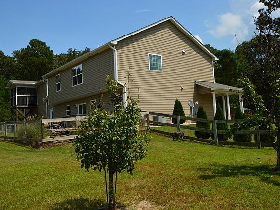 4th image of 151 Parks McMillan Dr