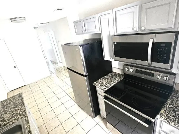 2837 & 2839 Avenue J, Fort Worth, TX 76105