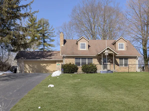 2054 Woodcrest Rd, Indianapolis, IN 46227
