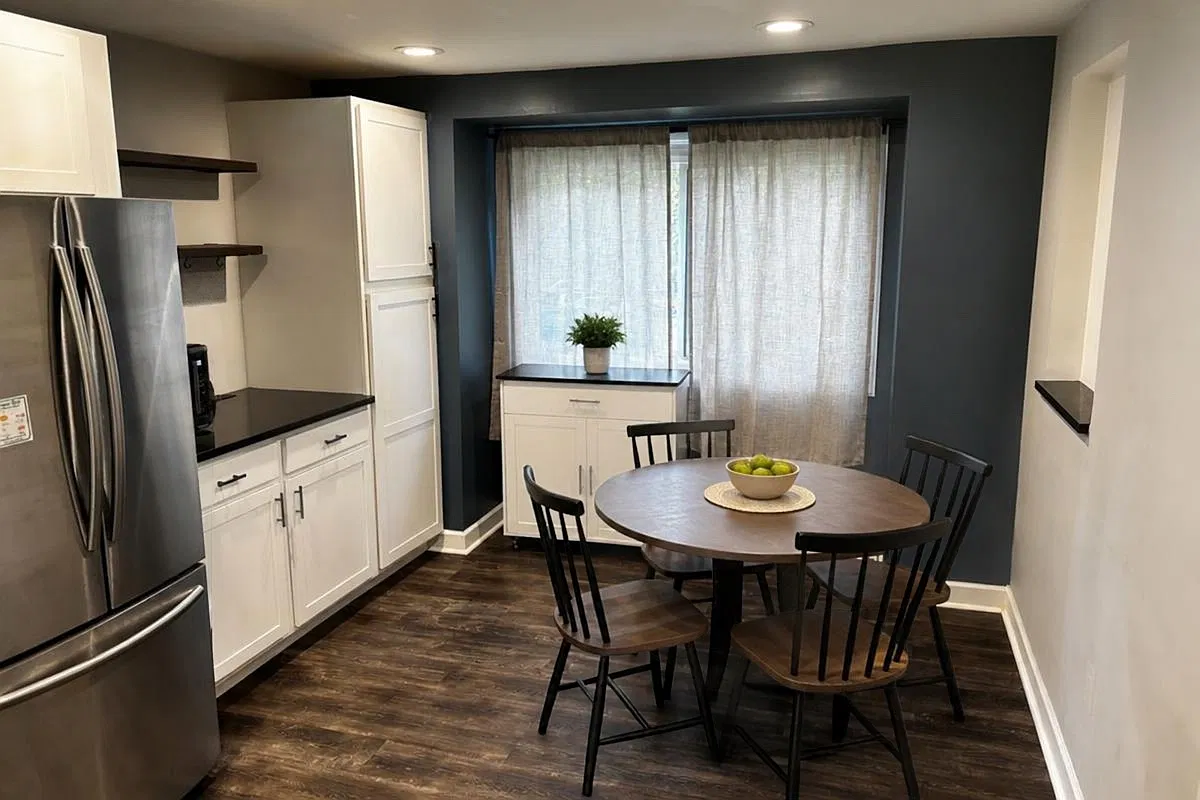 4 bed, 1525 sqft, $2,900 — Photo 4