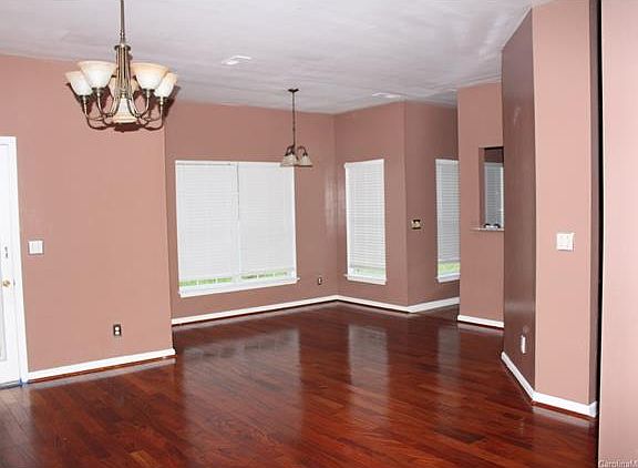 3rd image of 7116 Brighton Brook Dr