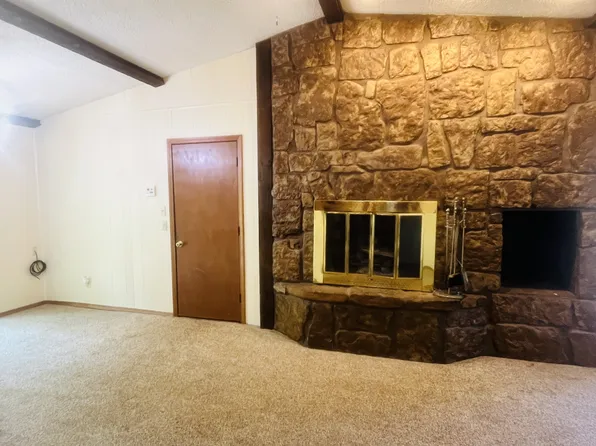 641 Hunters Hill Rd, Oklahoma City, OK 73127