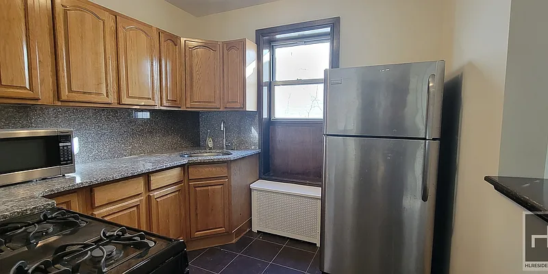 Rented by Highline Residential | media 5