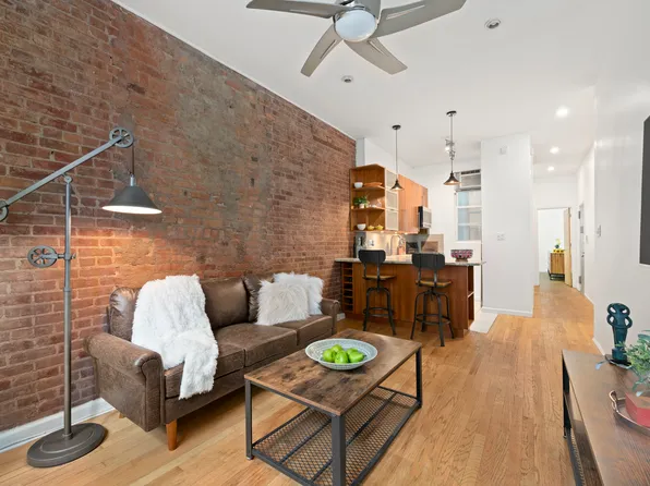 406 West 46th Street 1B image 3 of 7