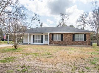 1612 Shannon Rd, Alexandria, LA 71301