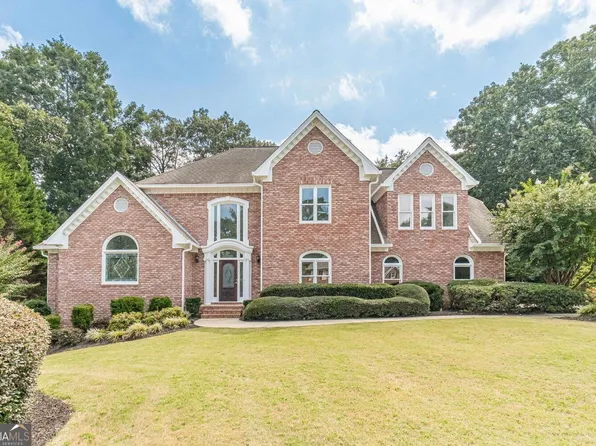 4400 Sirrocco Ln SW, Lilburn, GA 30047