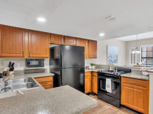 Turtle Lake Apartment Homes | 1 Turtle Lake Dr, Birmingham, AL