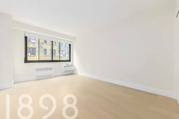 Rented by A&E Real Estate Management | media 12