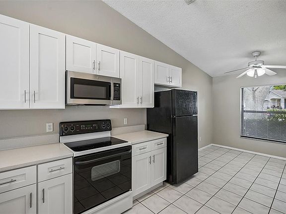 5th image of 1008 OLLIFF WAY