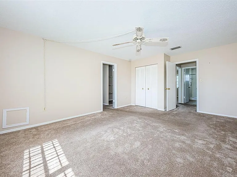 1706 Belleair Forest Dr #322 — Photo 19