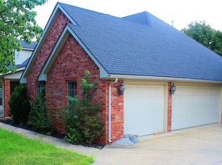 1400 N Henney Rd, Choctaw, OK 73020