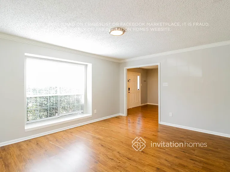 2051 Vista Dr — Photo 11