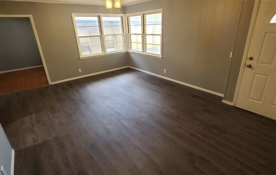 224 S Tant St, Grandfield, OK 73546 Zillow