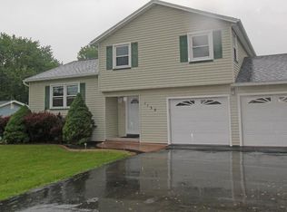 1130 Jackson Rd, Webster, NY 14580