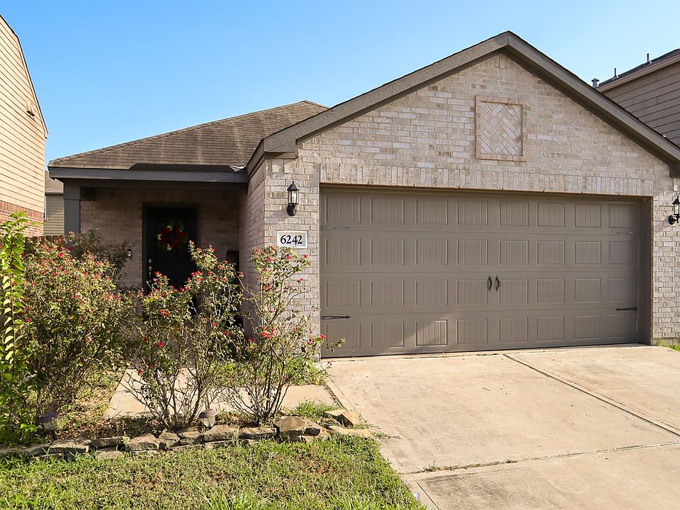1st image of 6242 El Topacio Dr